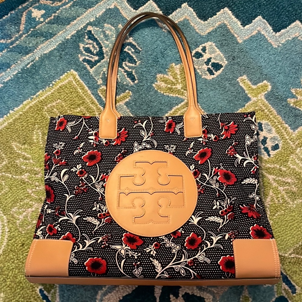 Tory burch tote